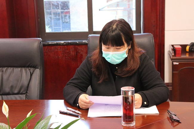 2組織學(xué)習(xí)文件精神.JPG